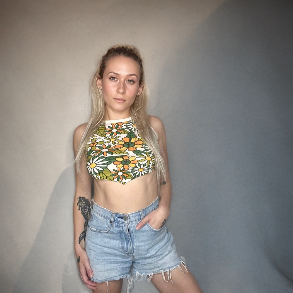 Urban Nation Retro Crop Top